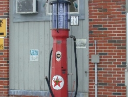 MV Old Gas Pump